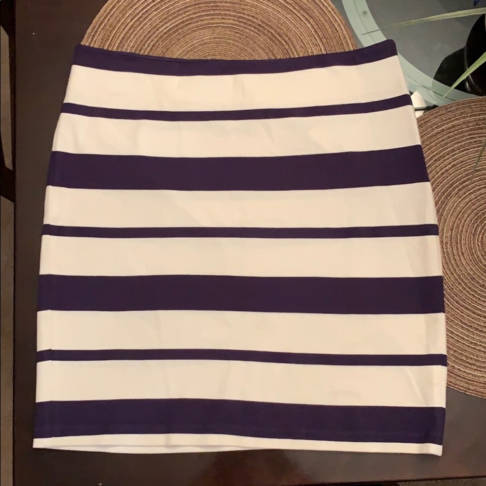 Banana Republic skirt size 8
